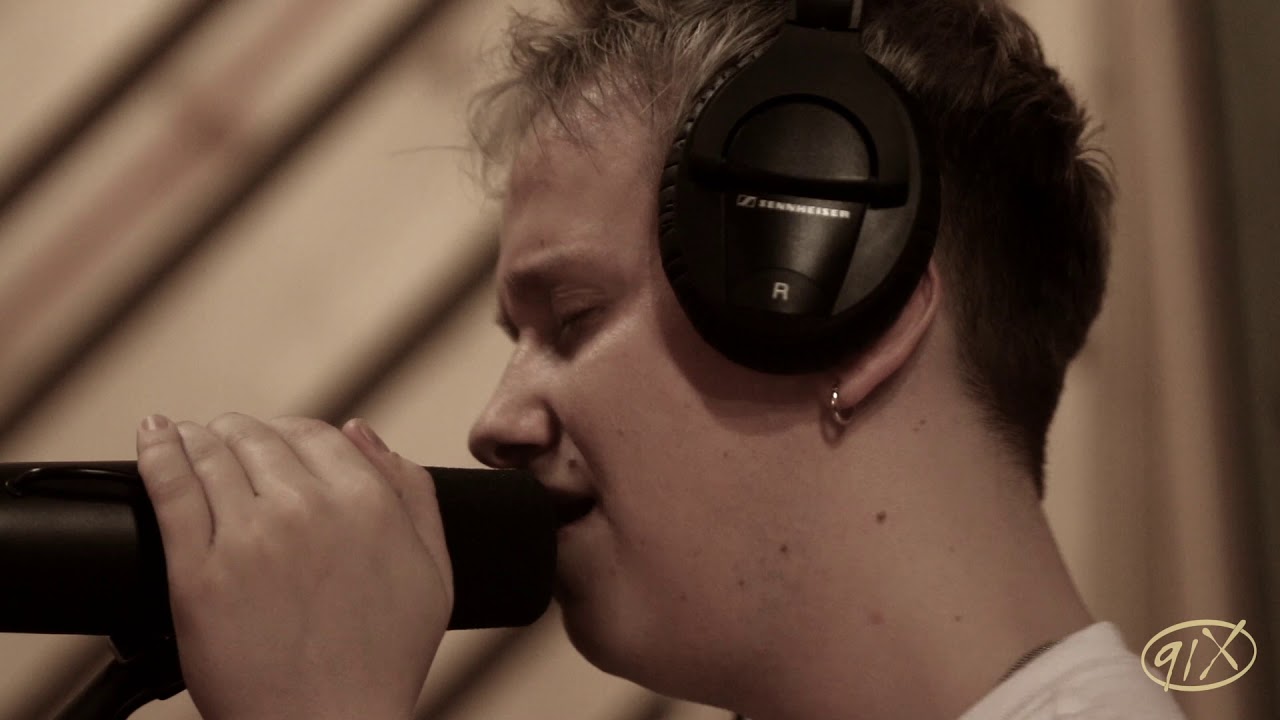 Nothing But Thieves – Sorry (LIVE)