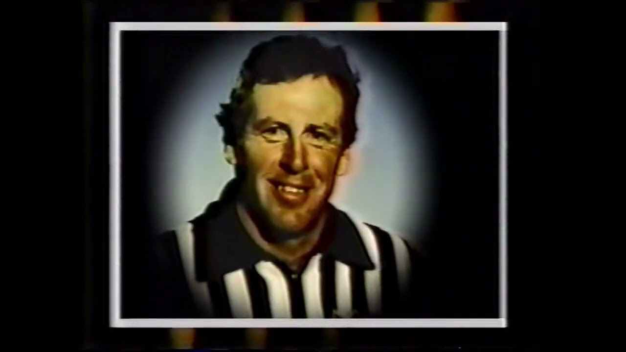 NHL 1985 PLAYOFFS GAME #2 PHILADELPHIA FLYERS AT QUEBEC NORDIQUES