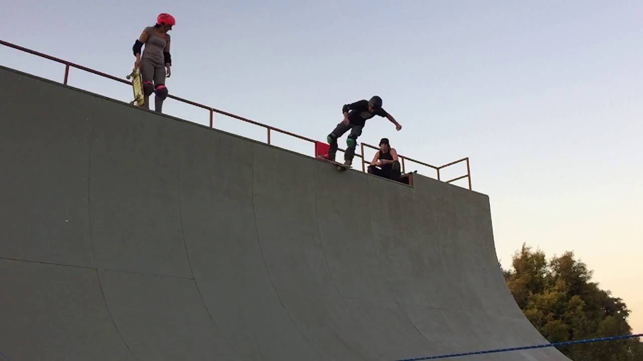Tricks - Backside Rock