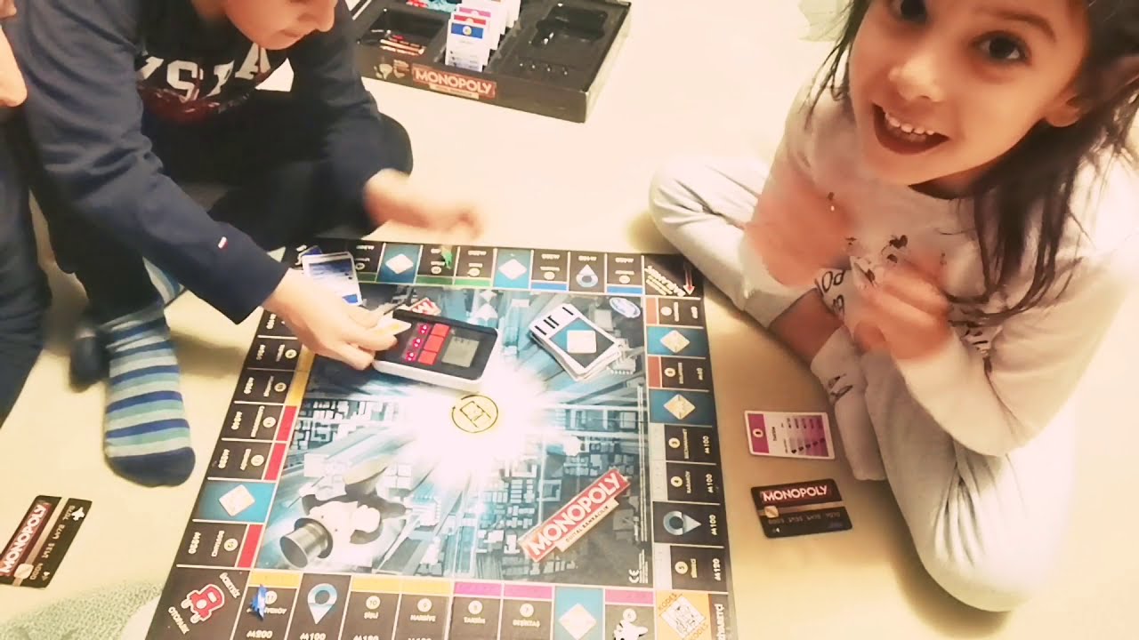 Çocuklarla Monopoly Oynadık