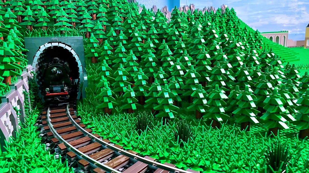 Tunneleinfahrt mit der nächsten Ladung Bäume verbaut - Bau einer Lego Stadt Teil 250.