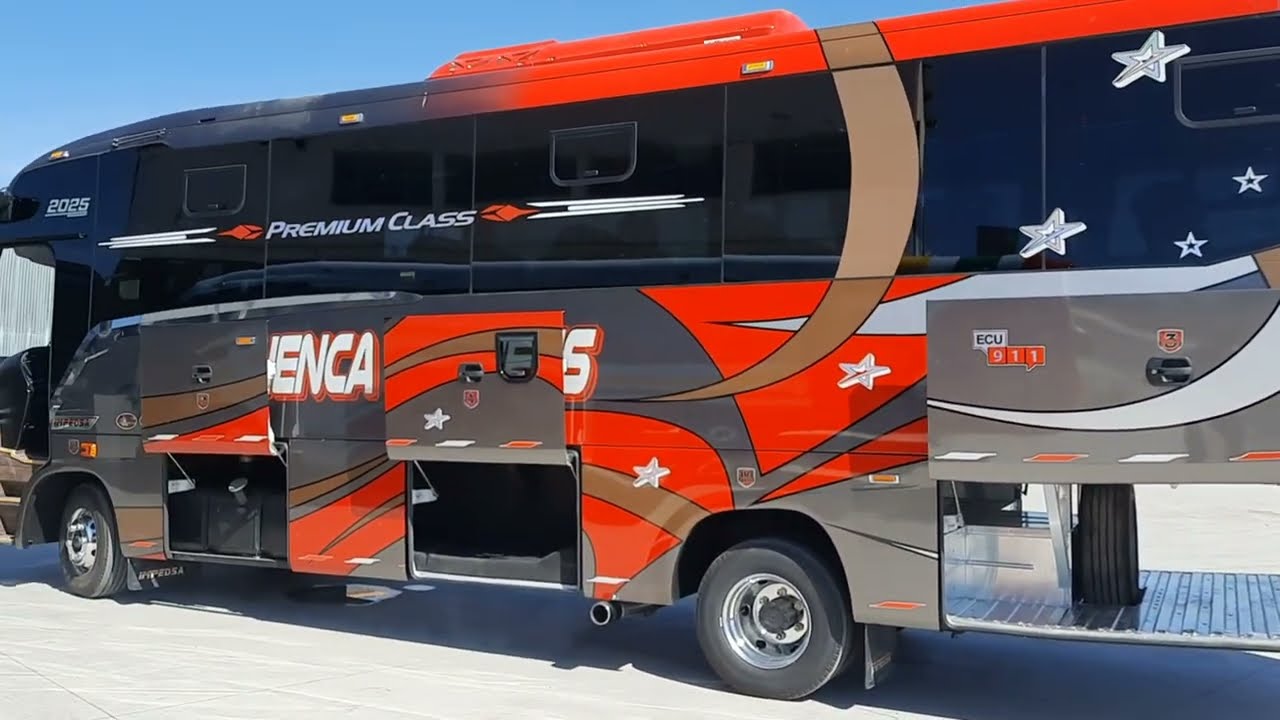 HINO FC!! TRES FILAS DE ASIENTOS CUENCA EXPRESS