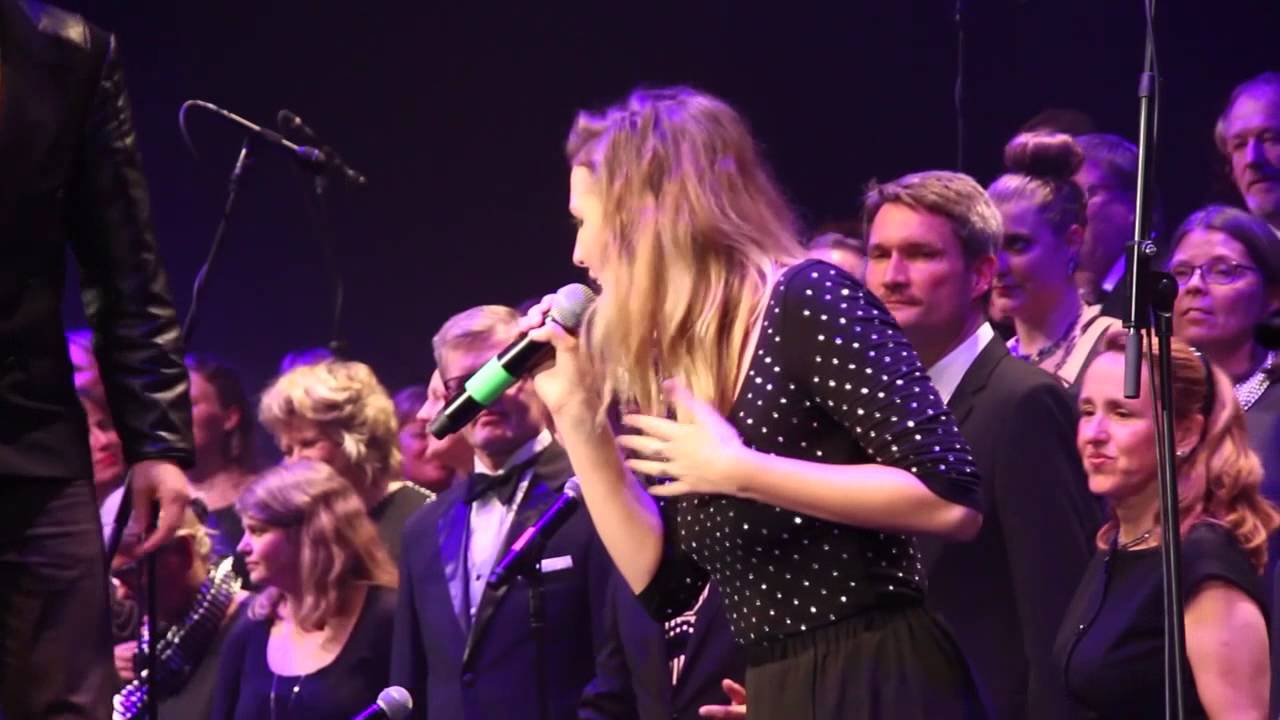 Barndommens gade Gentofte Gospel Choir feat. Anne Sofie Steen