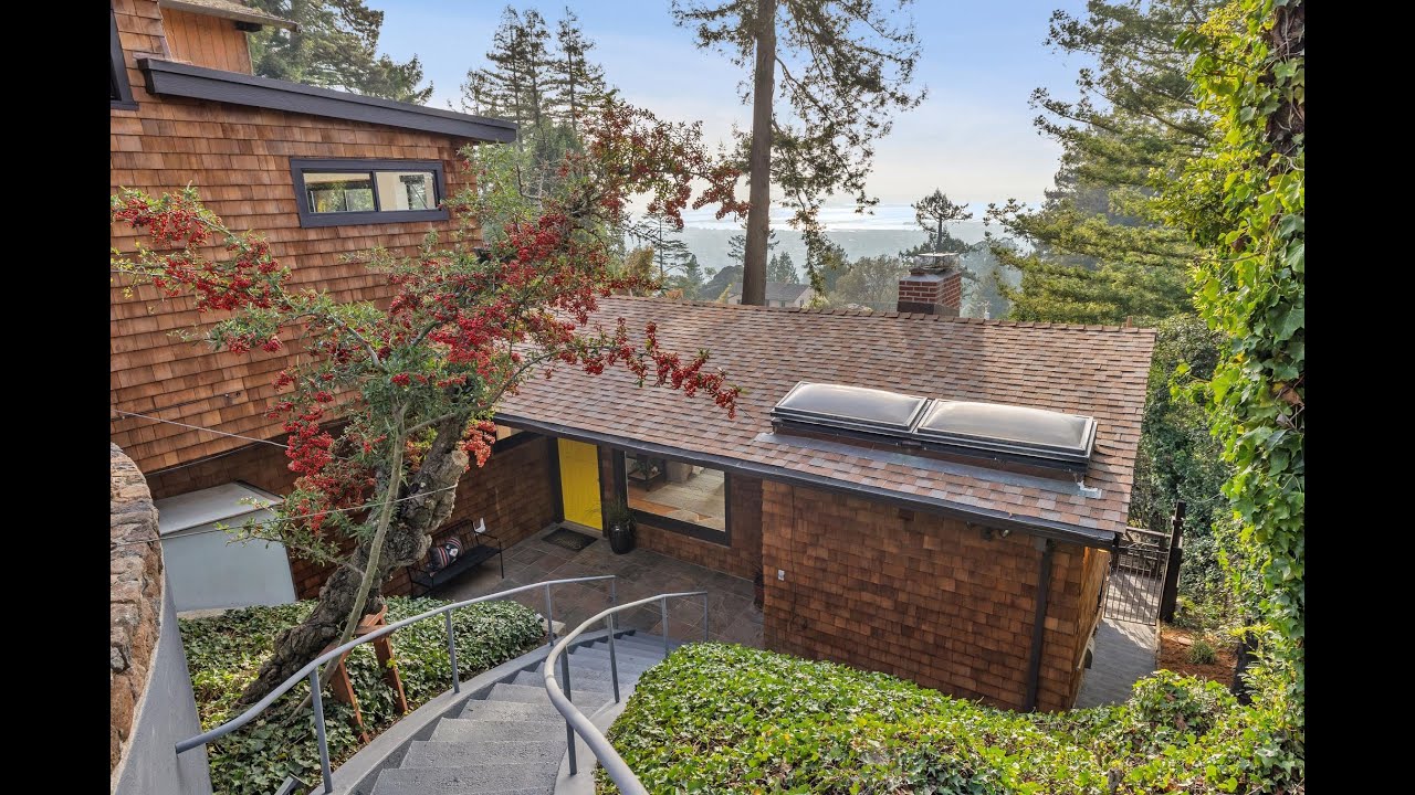 1024 Miller Ave, Berkeley CA listed for $1,495,000 by The Simon Black Difference at Red Oak Realty.