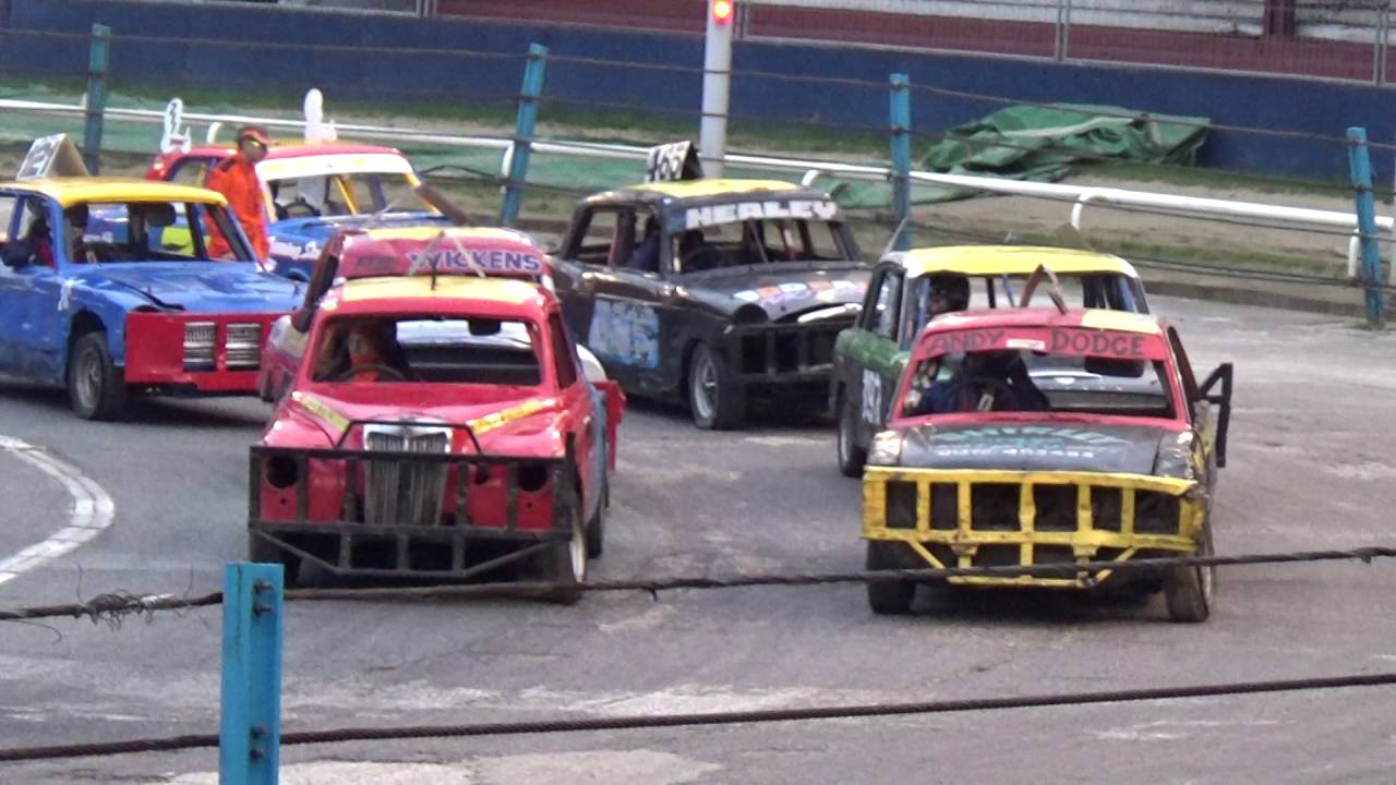 Historic Stock Cars Wimbledon 23/10/2016 part 1