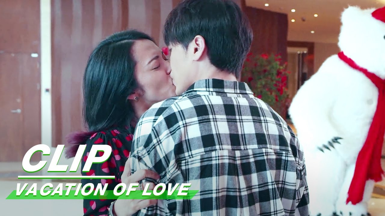Clip: French Kiss! | Vacation of Love EP14 | 假日暖洋洋 | iQIYI