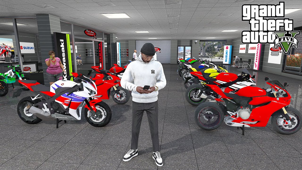 SCEGLIAMO DEI REGALI PER NATALE CON MARCO! – GTA 5 VITA DA GANGSTER