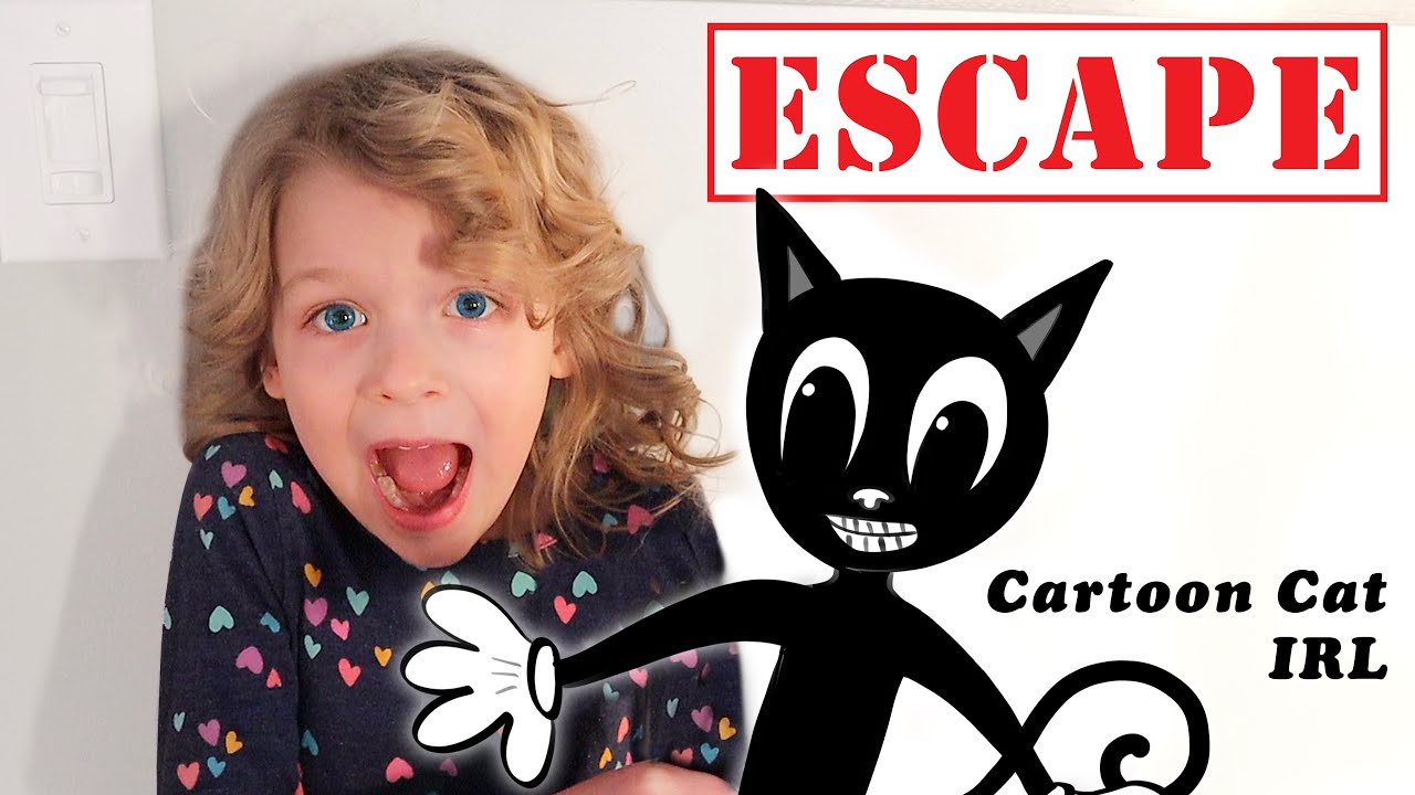 In Real Life Cartoon Cat ESCAPE at My PB and J House!