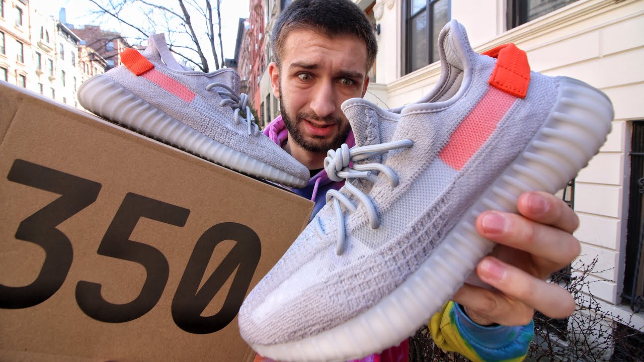 WARNING! ADIDAS YEEZY 350 v2 TAILGATE TAIL LIGHT ON FOOT REVIEW