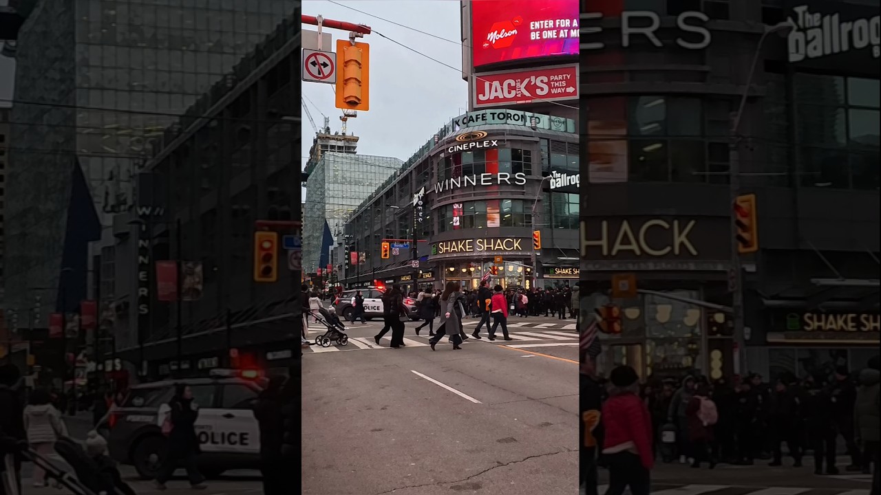 Toronto life, Downtown Toronto City life Canada Ontario 4k