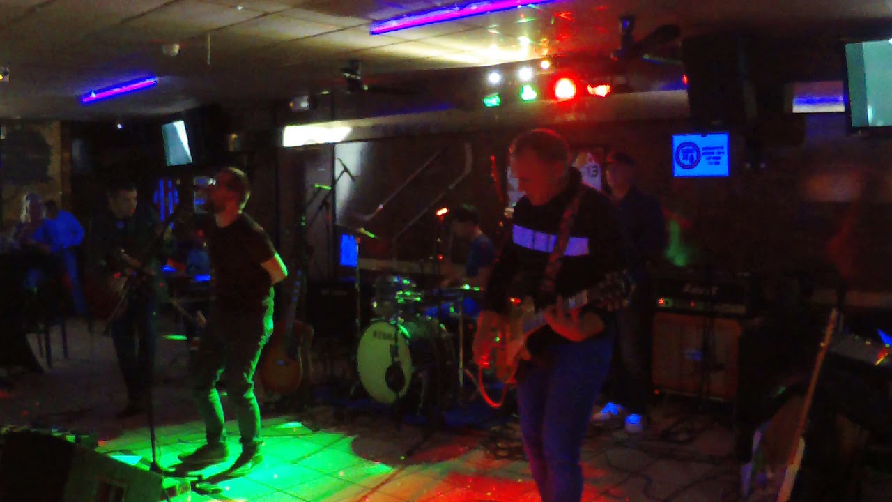 Slide Away (Oasis cover by Maine Road (Oasis tribute band))