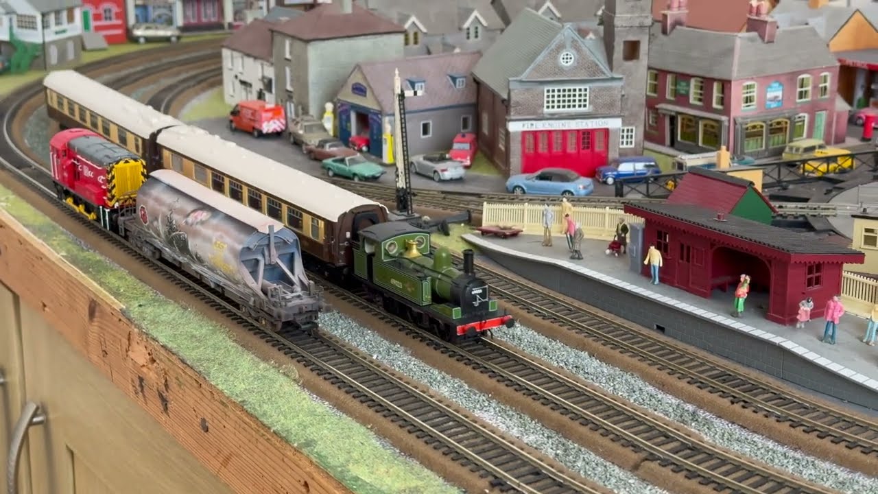 My 08 shunter with DCC sound and J72 locomotive working on the layout