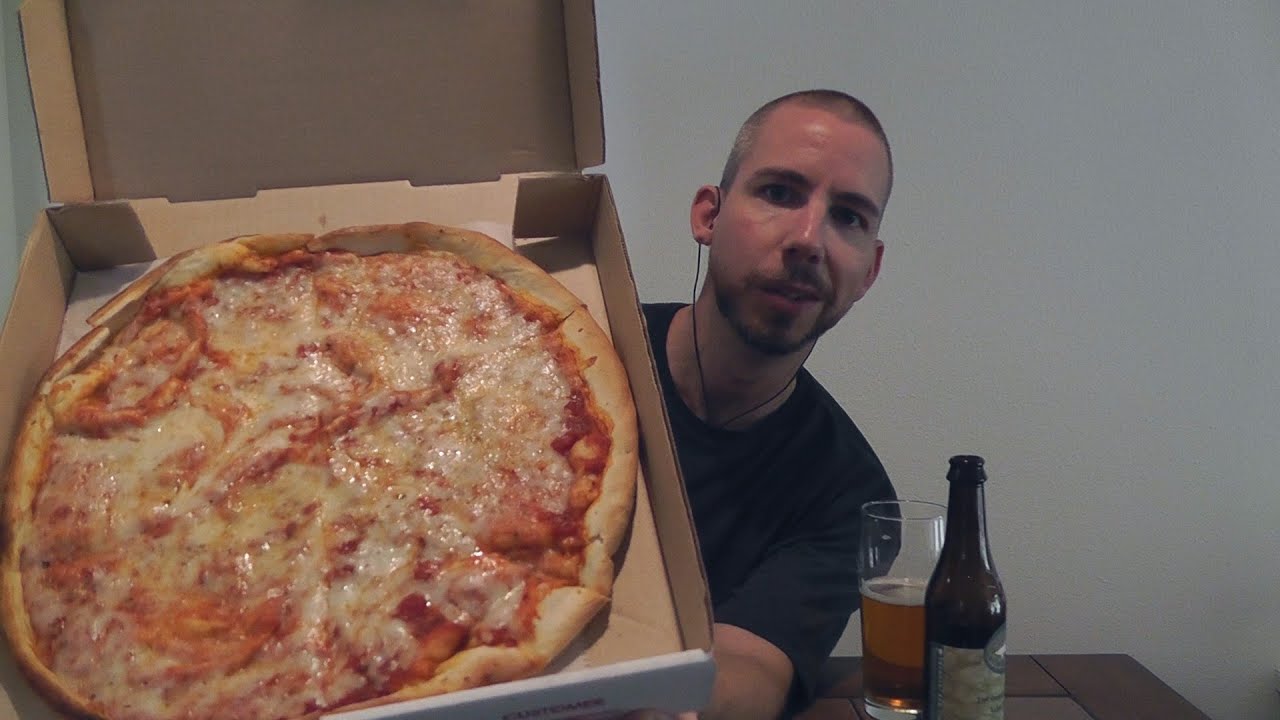 Pizza with Rift #1 / ASMR & Beer #36 - Dogfish Head 60 Minute IPA + Binaural ASMR Sound Exploration