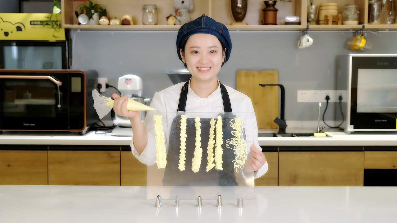 做蛋糕没有裱花嘴怎么办？烘焙师教你一招，轻松做出5种裱花嘴