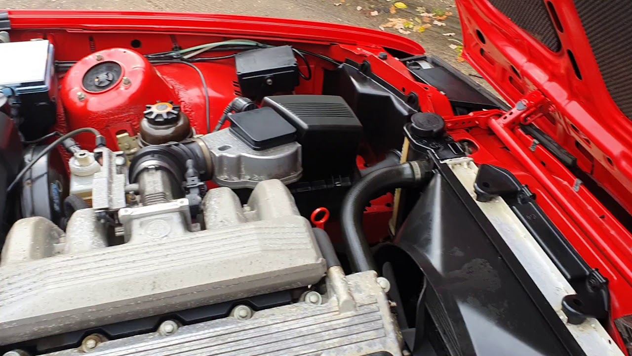 BMW E30 318is - Only 49,000 Miles - Interior etc- See oldcolonelcars.co.uk