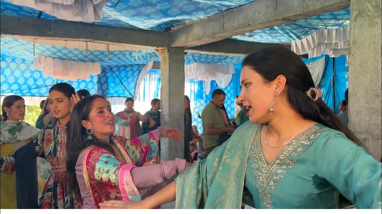 Pangwali nati || dharwas village || marriage dance video