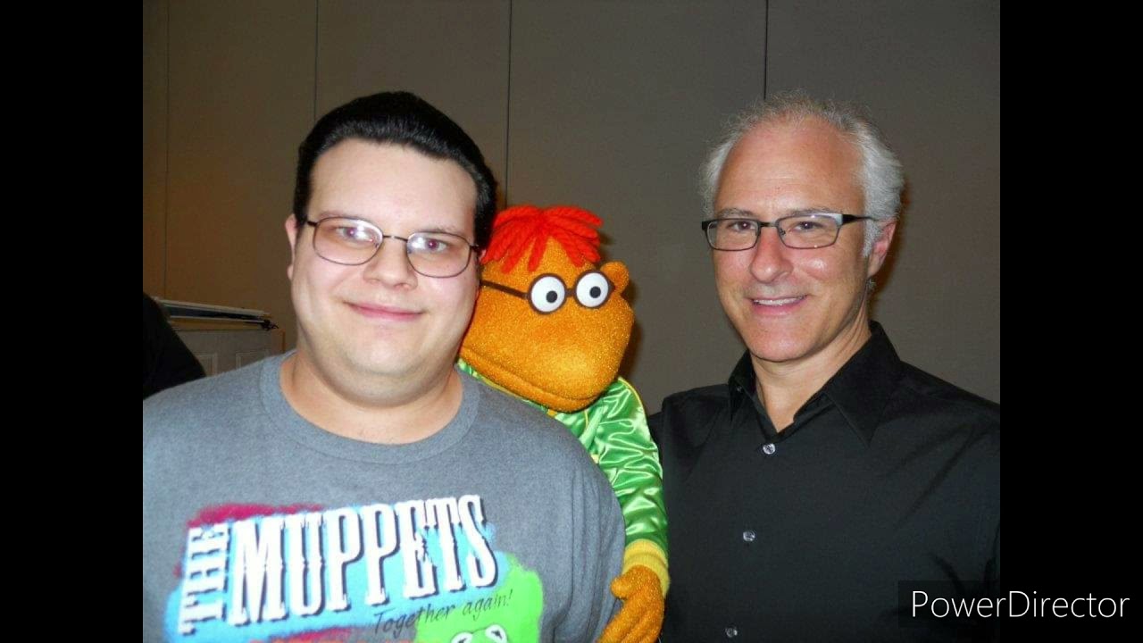The Muppets - David Rudman with Scooter