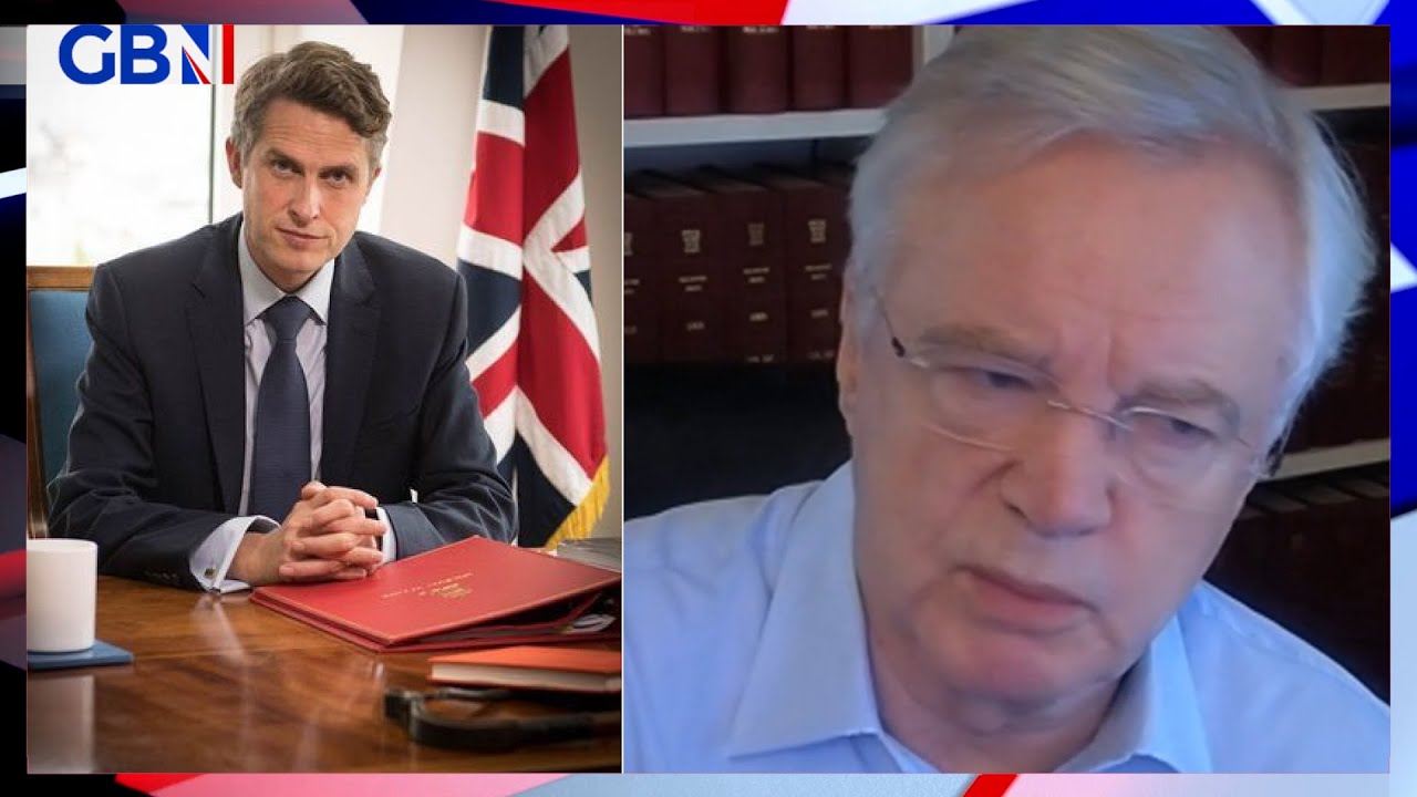 Gavin Williamson read 'House of Cards' as a 'textbook not a novel!' says MP David Davies