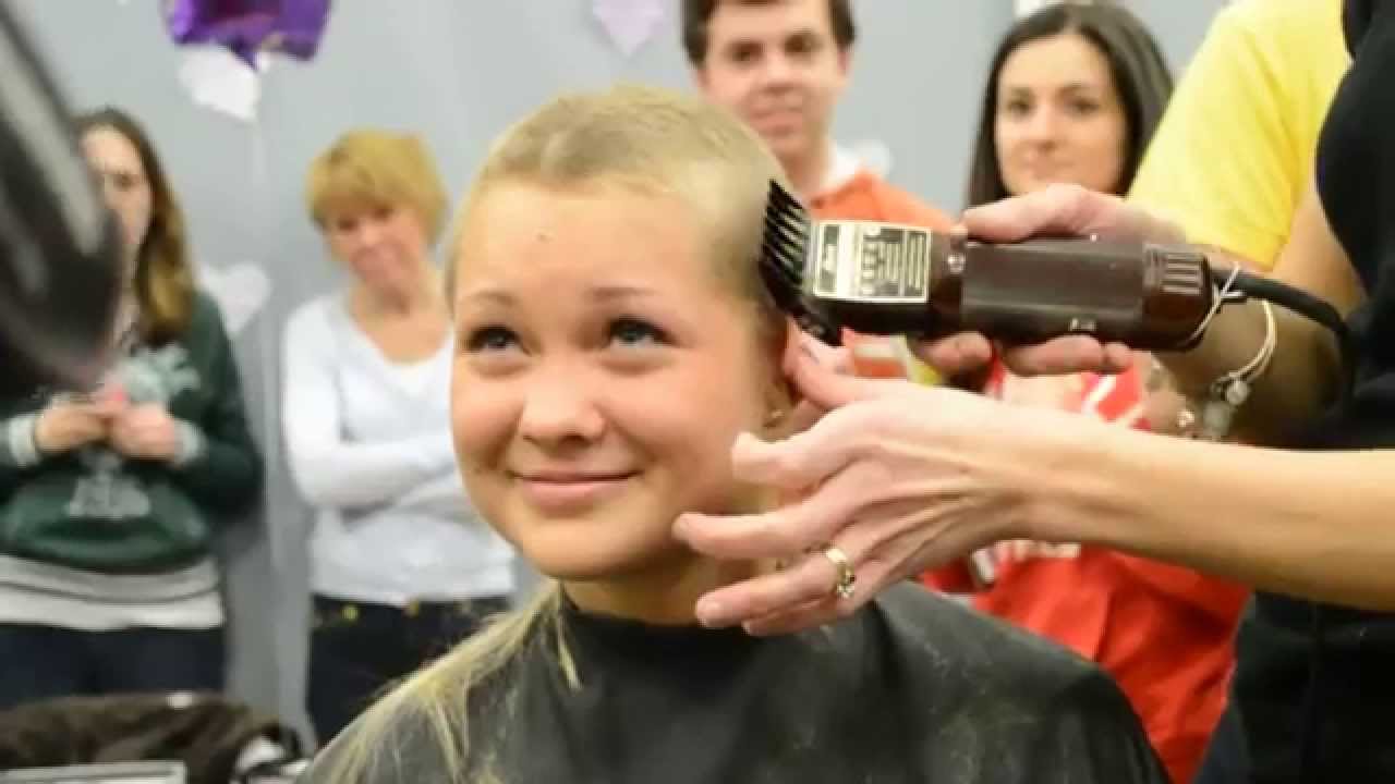 beautiful blonde gets haircut and headshave like britney spears