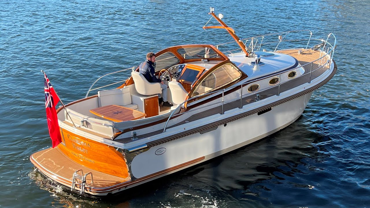 Intercruiser 34 Walk Round - Boat for Sale - £225,000