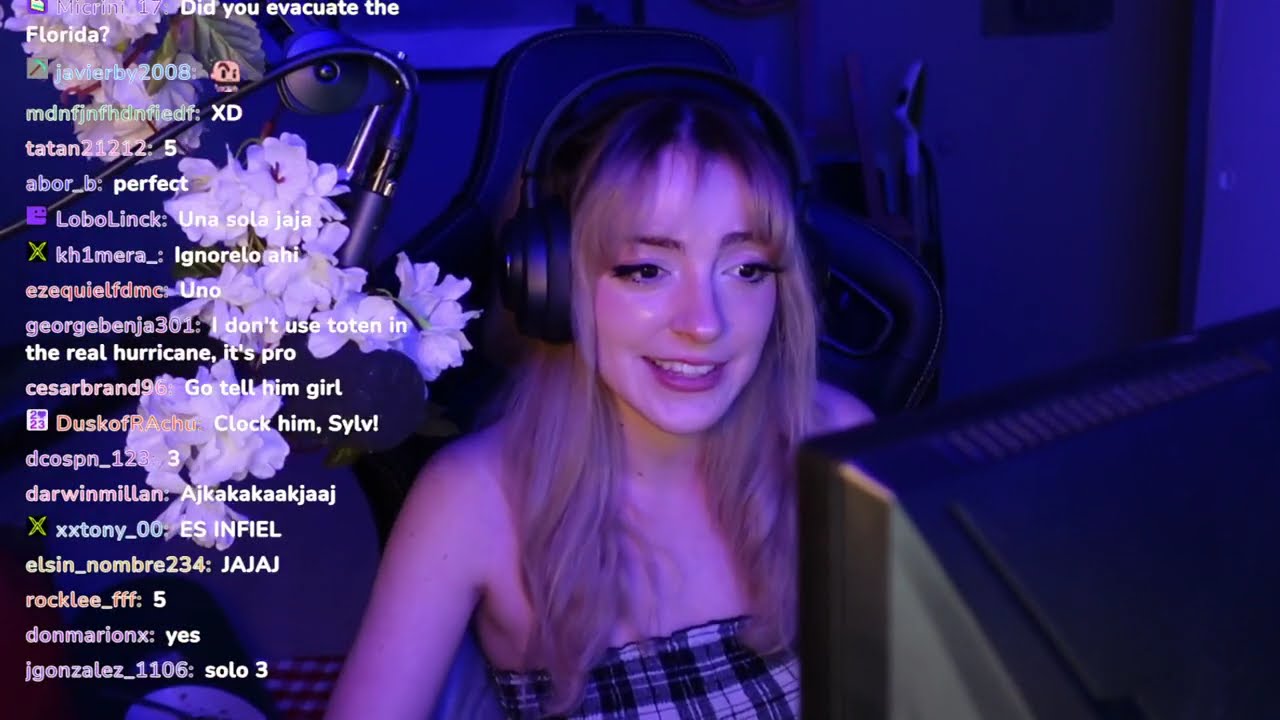 DEDSAFIO DAY 14! dont worry about the hurricane i have a totem :) | 8/10/2024 | Sylvee VODS