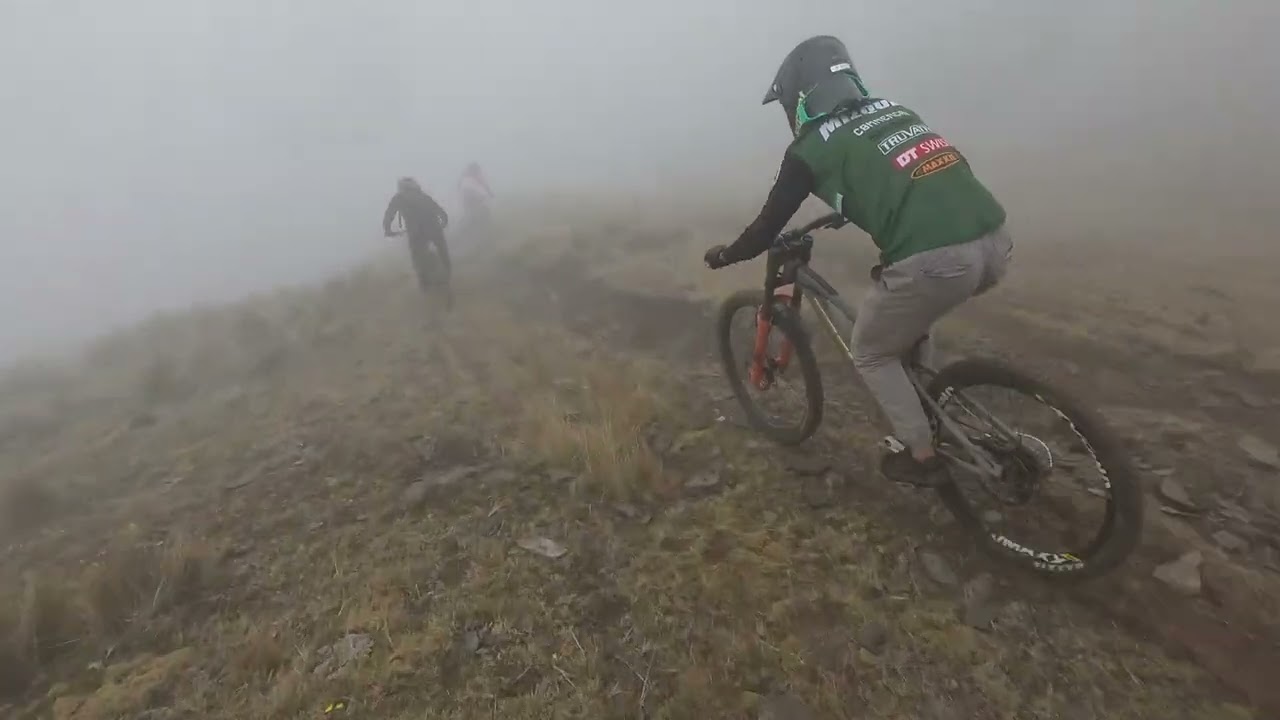 Niebla e incertidumbre en el Jacha Avalancha 2025, 2da etapa, Chuchu, Enduro, Downhill, Descenso !!!