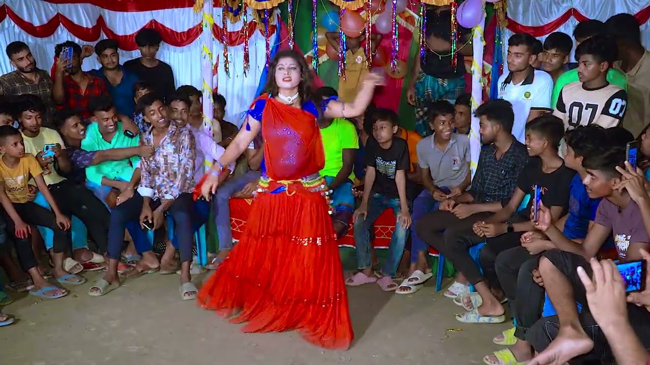 ইস্কাপনের বিবি আমি | Iskaponer Bibi Ami Samne Dui Raja | Bangla Dance | Bangla Wedding Dance | Juthi