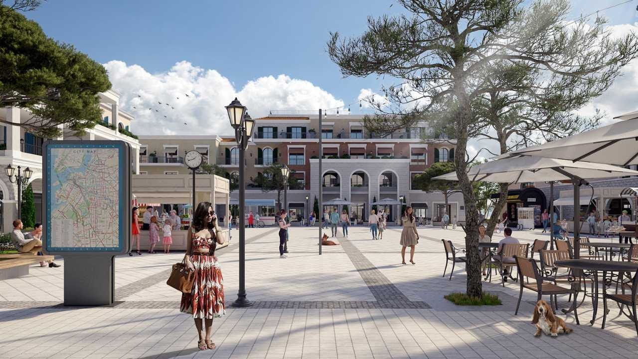 Centrale Piazza, Luštica Bay Montenegro