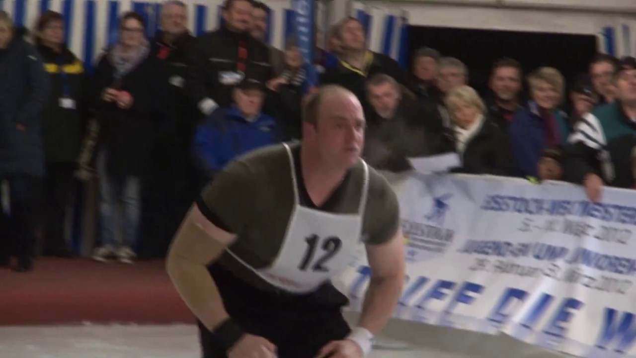 WM 12 Weitenbewerb Finale