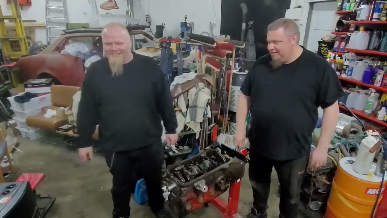 Volvo B-20 Assembly Part.2 (Camshaft & Timing Gear Install)😎