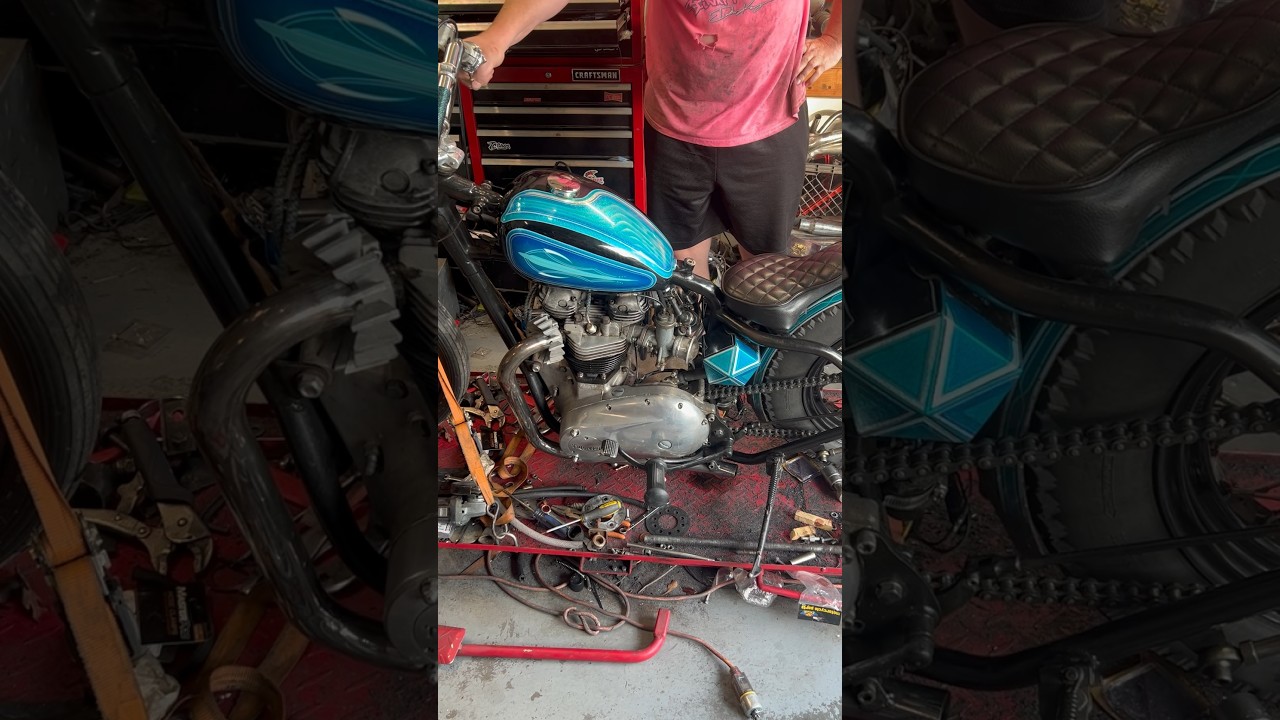 Triumph chopper tune up. #motorcycle #chopper #triumphchopper #triumphbikes #bikelife #mechanic