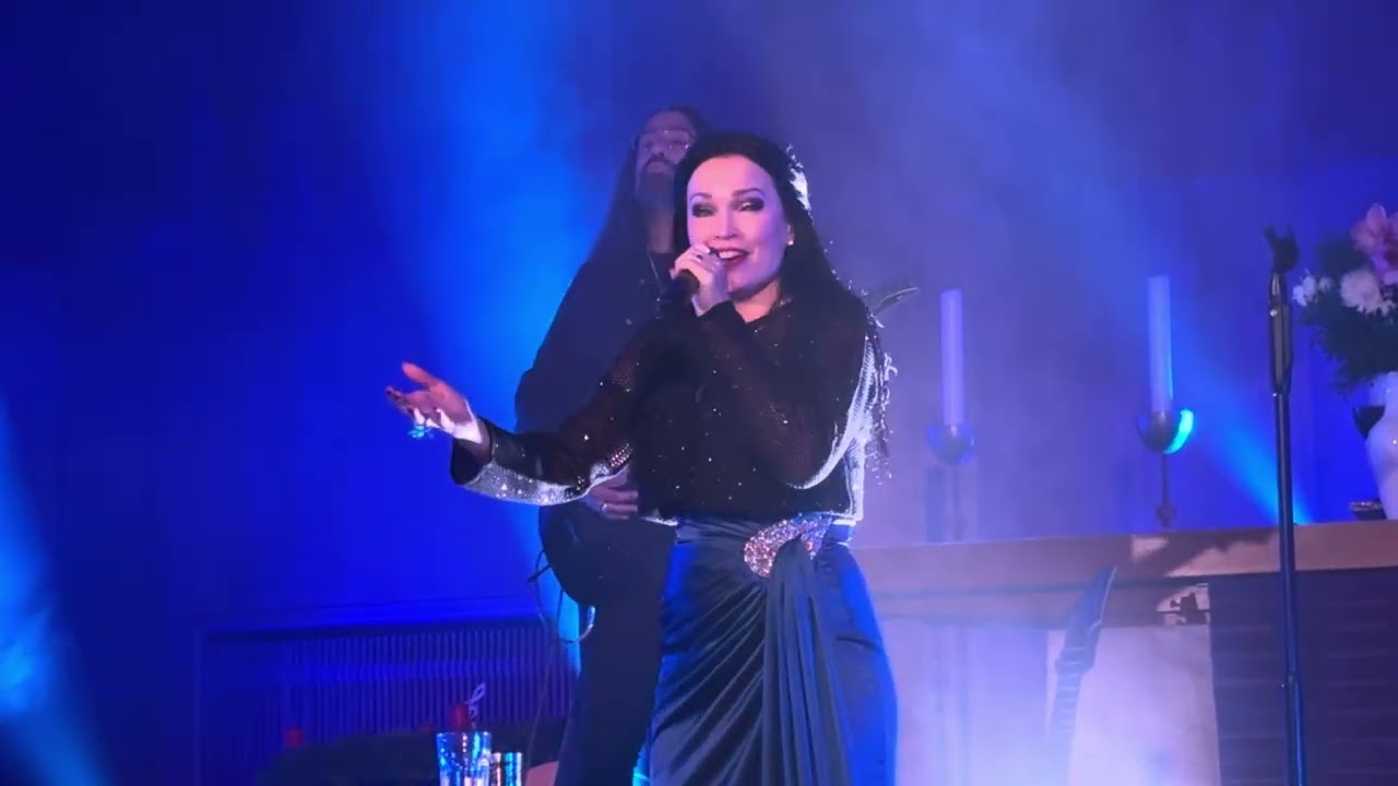 Tarja Turunen „O Holy Night“ - Dresden, Germany (12.12.25)