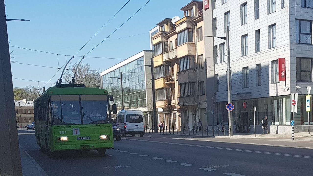 Amazing Škoda 14Tr trolleybus #351, line 7 Autobusų stotis-Partizanu g., Kaunas, Lithuania