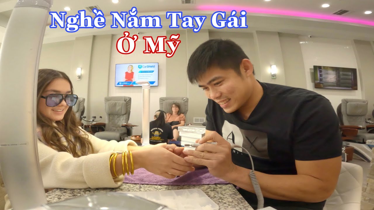 Nghề Nắm Tay Gái Hái Ra Tiền