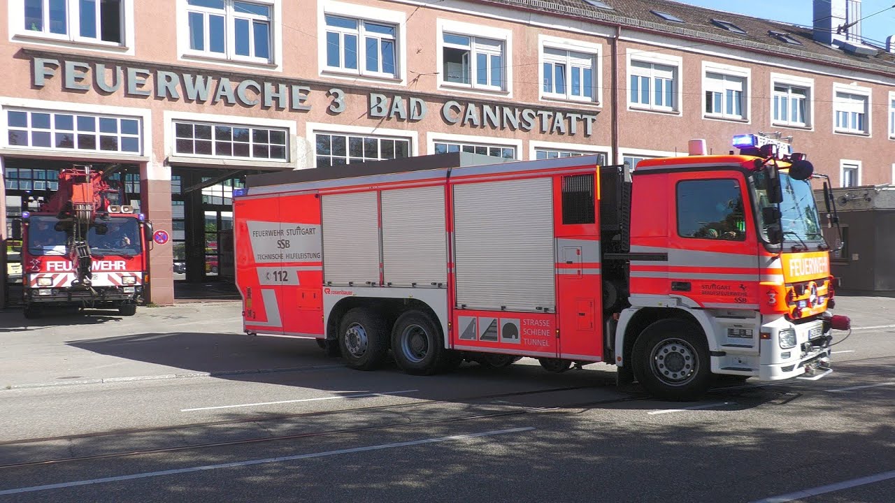 (Schwerer Stadtbahnunfall) Großalarm Feuerwache 3 Stuttgart + VU-Team Polizei