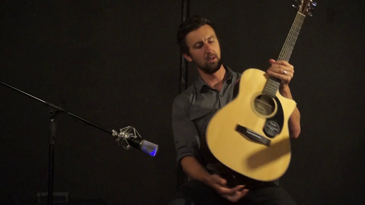 FENDER CC-60SCE, CONCERT ELECTRIC/ACOUSTIC GUITAR - QUICK REVIEW