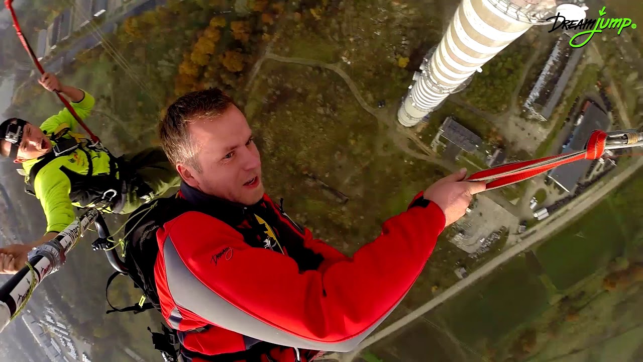 Dream Jump - Dream Tower 222m - pierwsze skoki tandemowe