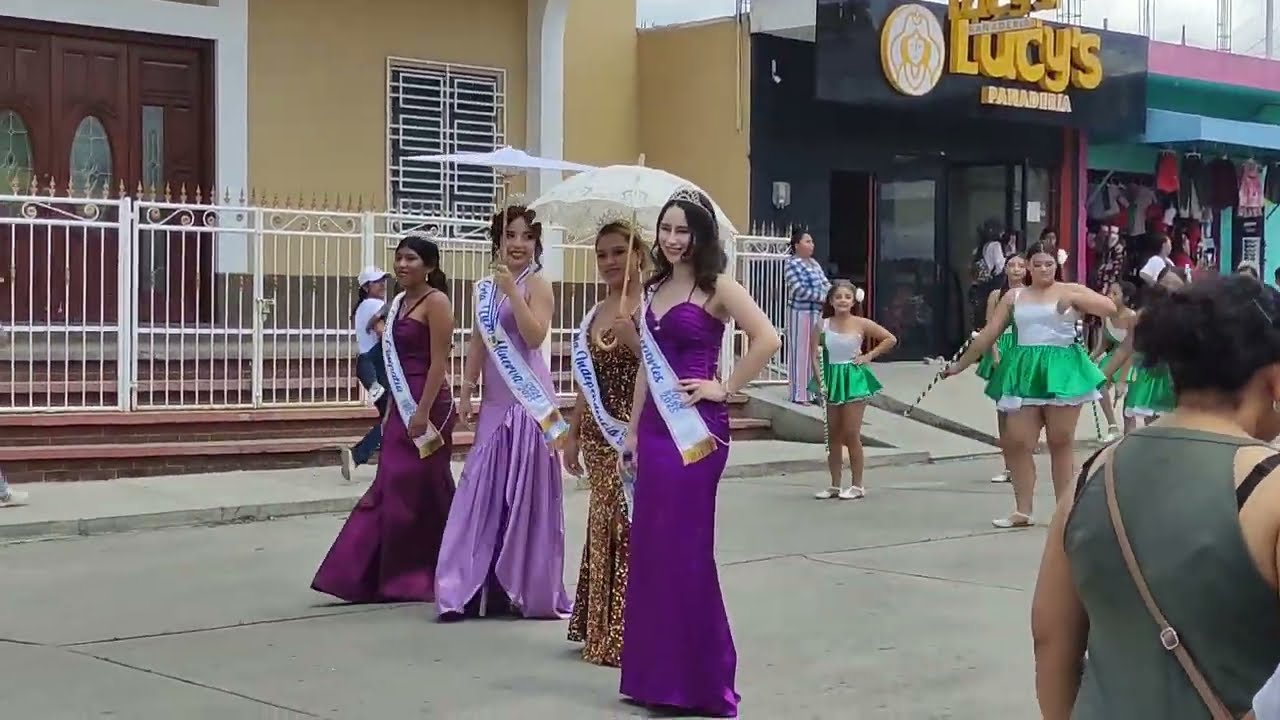 DESFILE 15 DE SEPTIEMBRE MONJAS JALAPA 2024