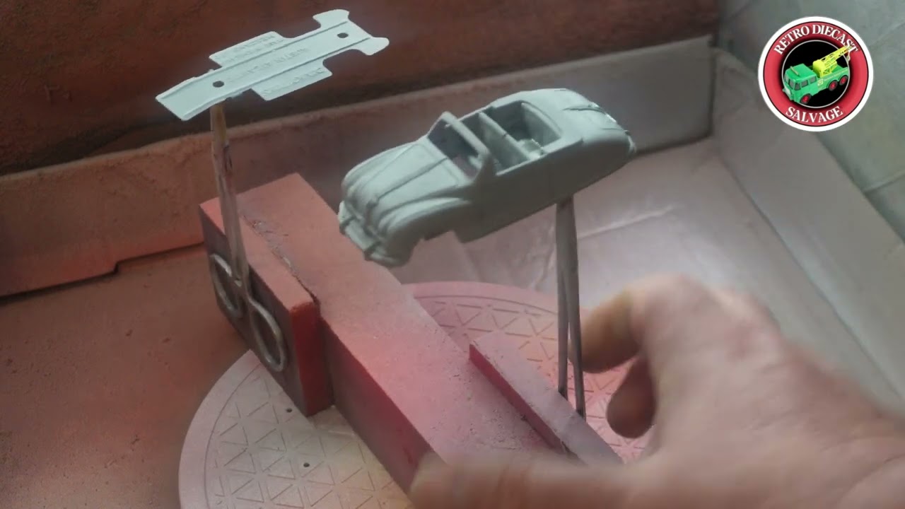 Dinky Austin Atlantic diecast car restoration // Retro Diecast Salvage