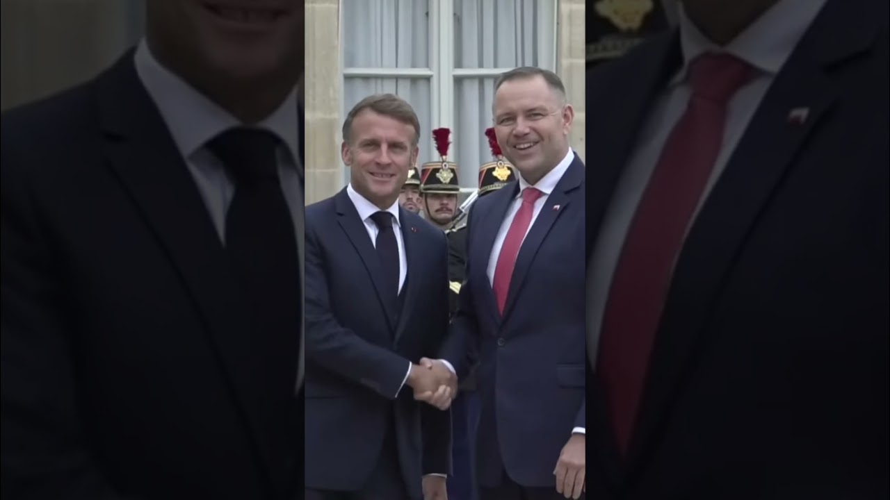 Paris Ceremony: Macron Welcomes Polish President to Elysee | DWS News | AC1N