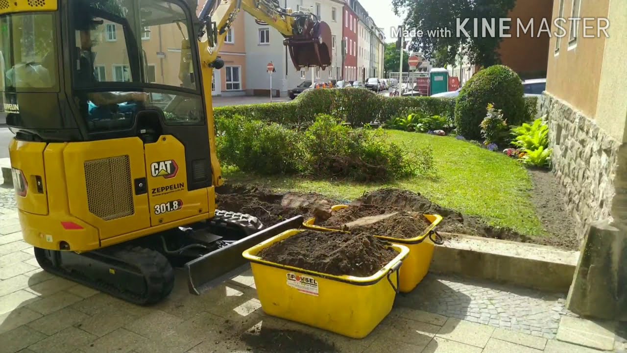 2020 CAT 301.8 mit Multigrip Löffel im Einsatz, Rabatten setzen (Teil 1)