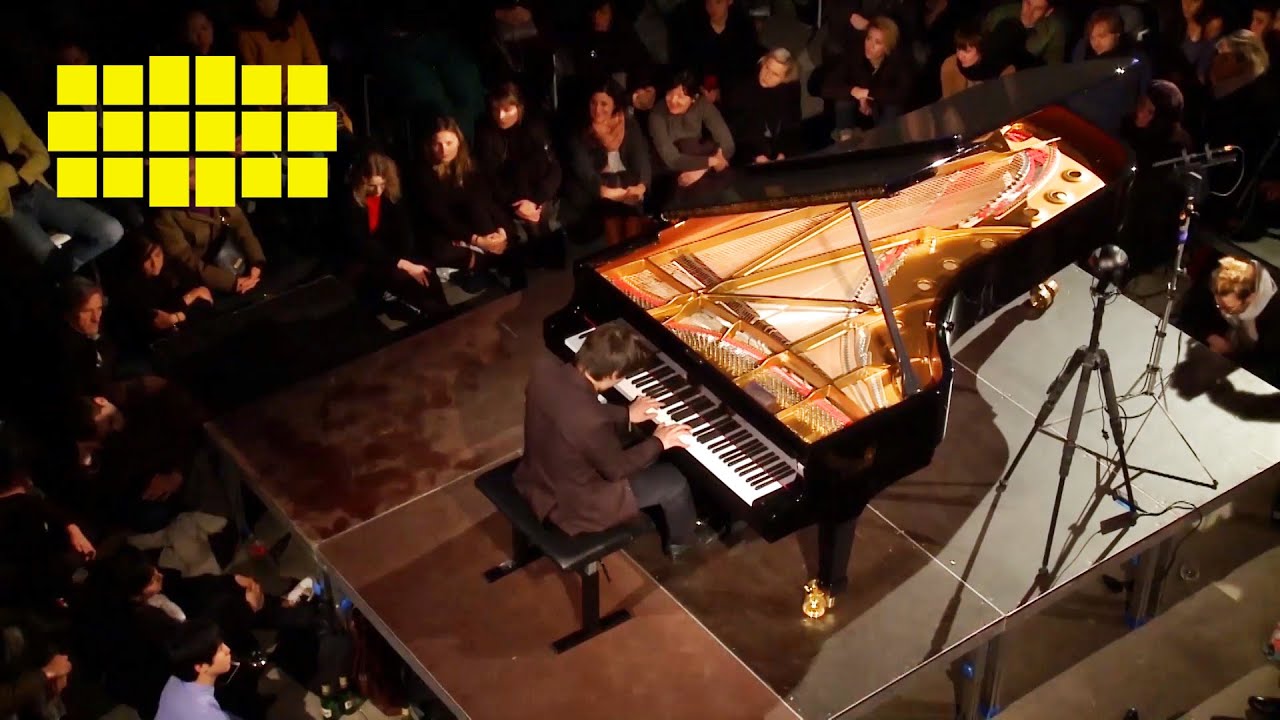 Seong-Jin Cho – Debussy: L'isle joyeuse, L. 106 | Yellow Lounge