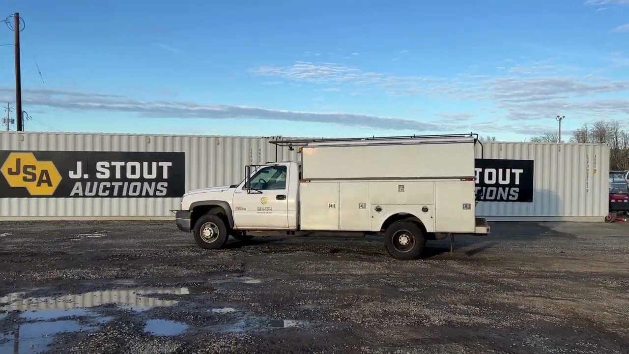 2006 Chevrolet Silverado 3500HD Utility Pickup