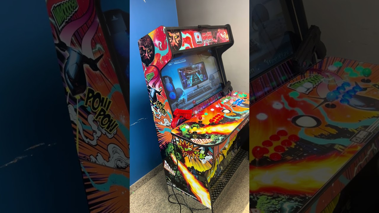 4 Player Arcade Machine with Gaming PC and Hyperspin Interface Showcasing Teknoparrot & Arcade Guns