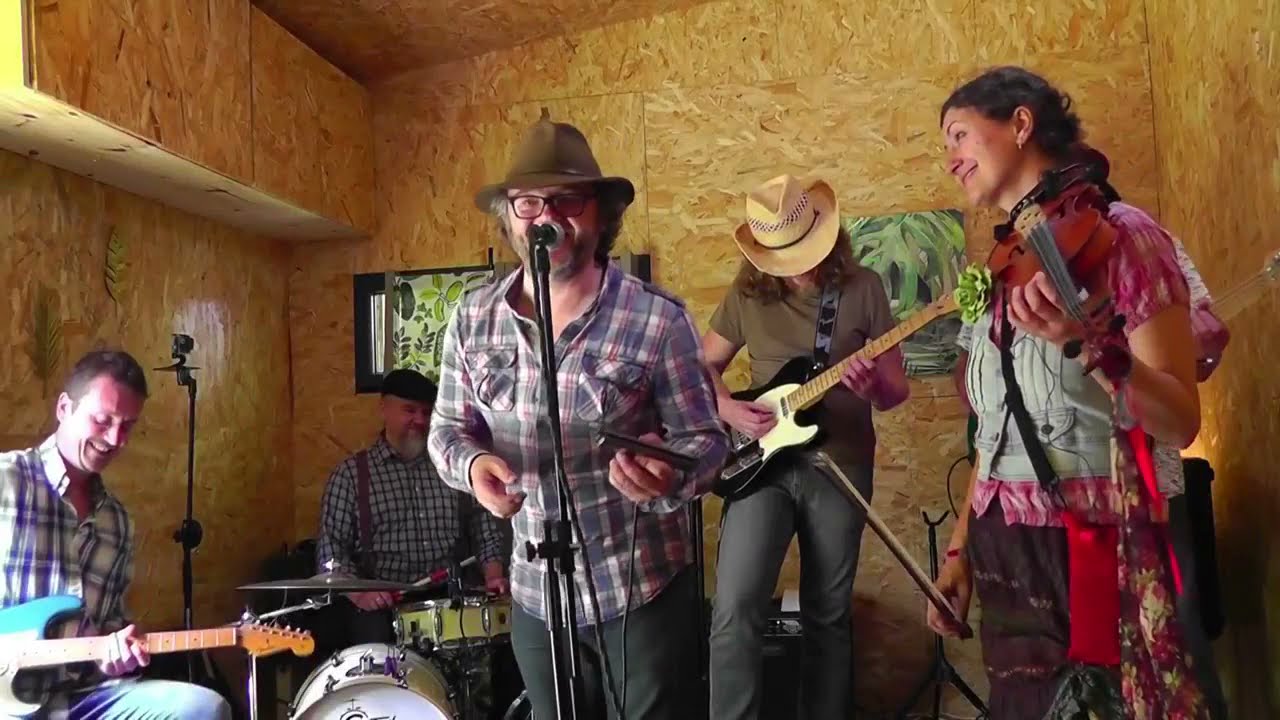Les haricots sont pas salés - Les Garde-soleil - Studio DLB