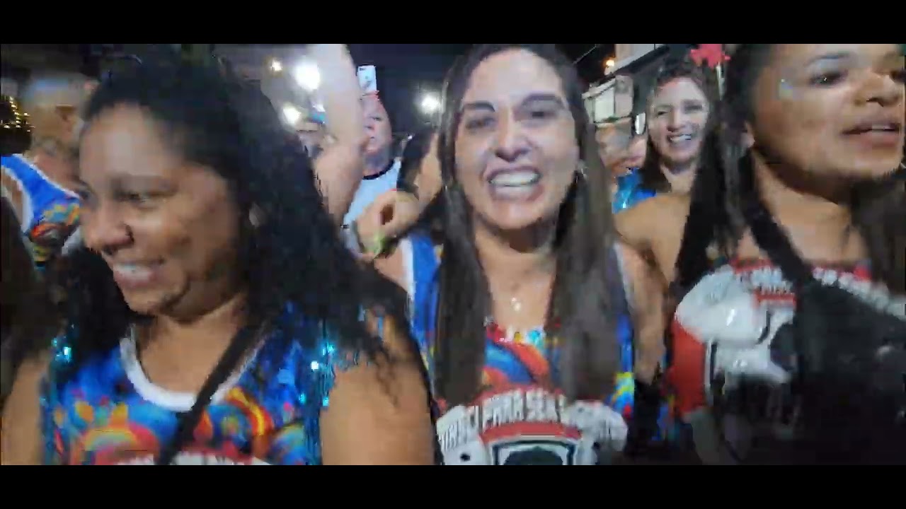 MUITA ALEGRIA E ANIMAÇÃO NO BLOCO DO VASCO CARNAVAL EM SANTA MARIA MADALENA RJ. 09 fevereiro 2024.
