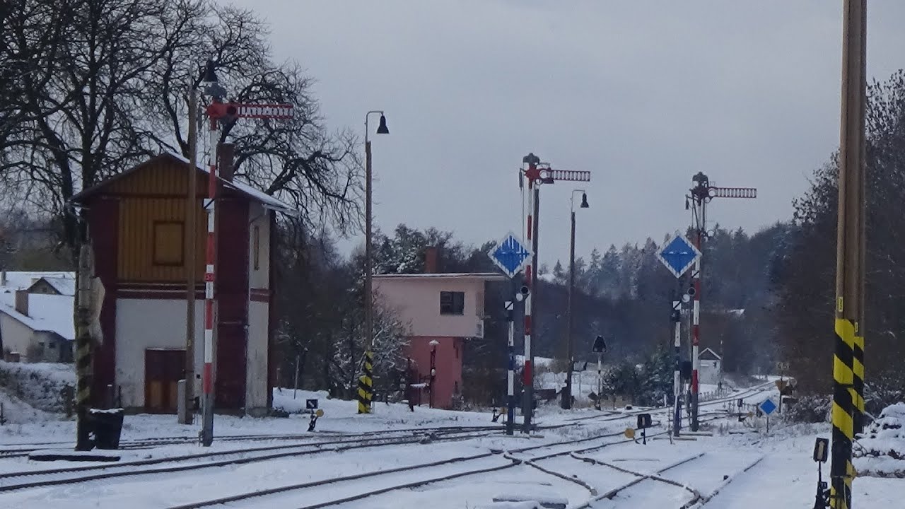 Železniční stanice Martinice v Krkonoších 25.11.2023