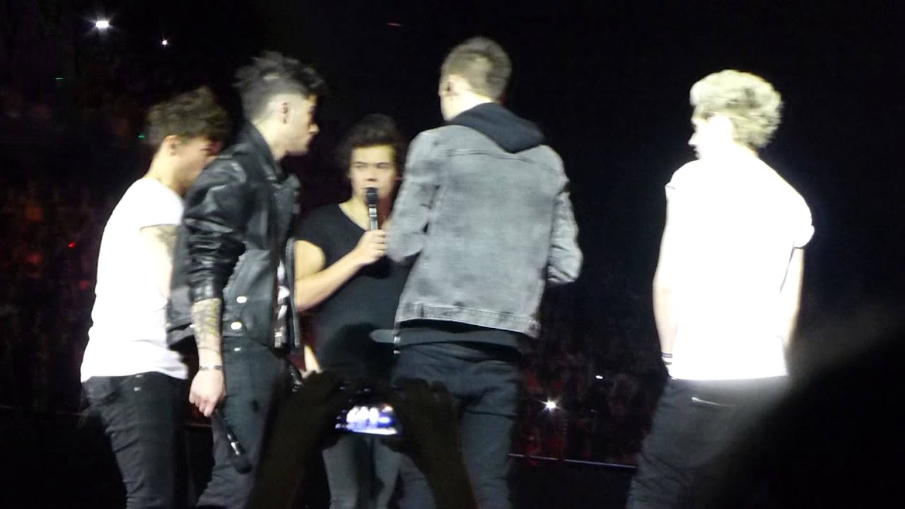 One Direction Amsterdam 3-5-13 All the Twitter Questions oa rap and Zayns highest note ever
