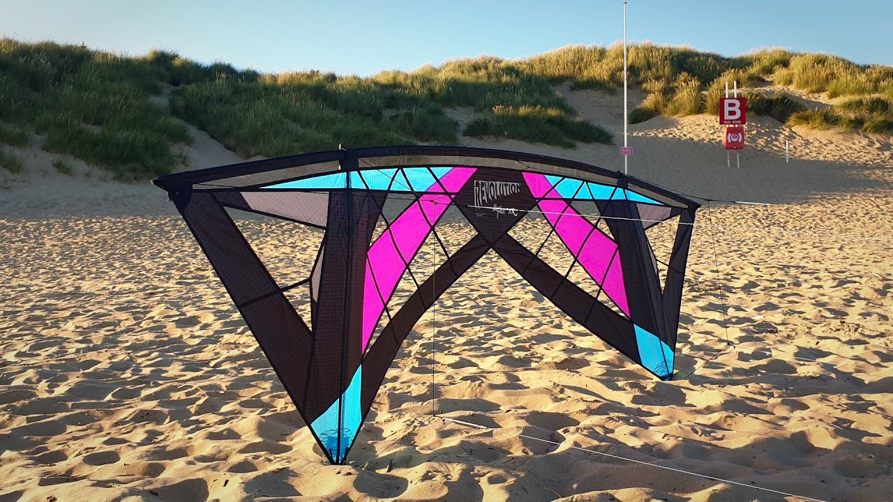 Revolution XX Super Tarantula - Full-Vent Sail in Light Wind?
