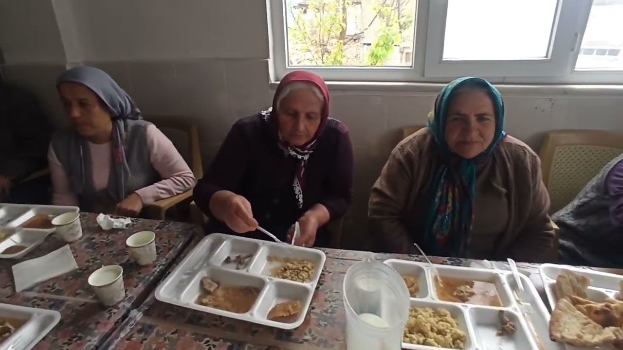 Yafes Güner ve Bayram Karatay ın Cem evinde kurban yemeği 6. 20230421